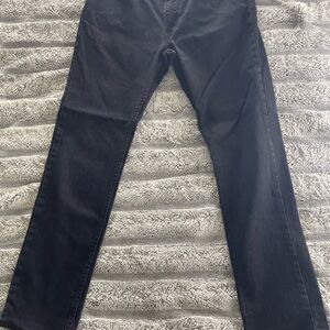 Levi's Men's Dark Black Straight Jeans